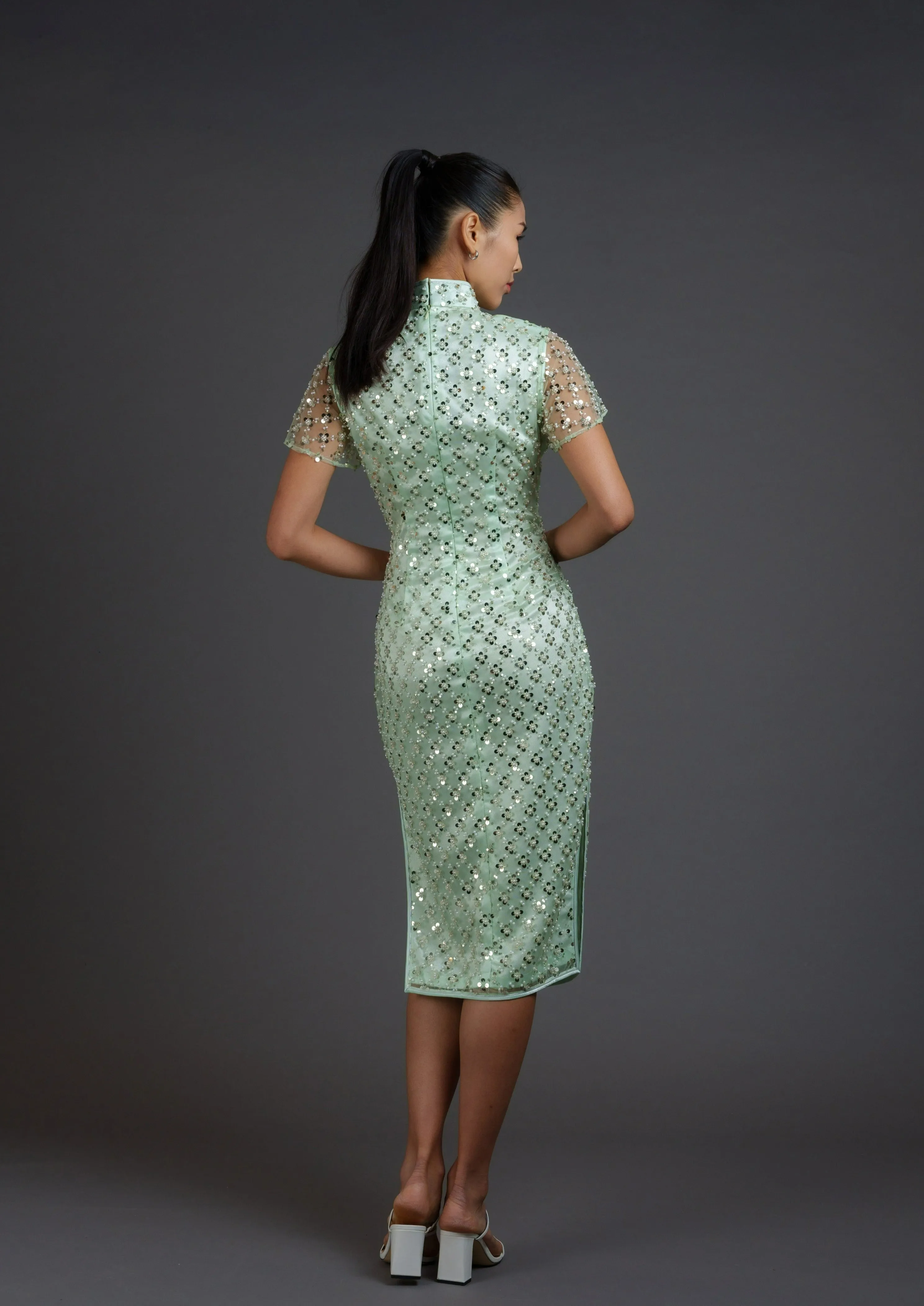 Periwinkle Sequinned Qipao (Green Apple)